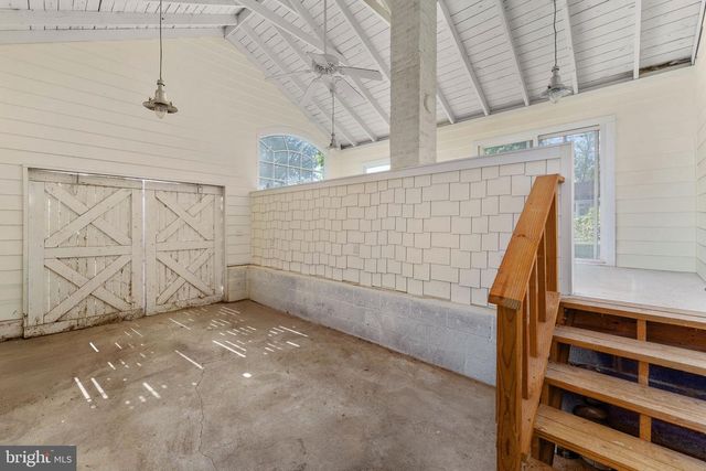 312 MADISON ST, Colonial Beach, VA 22443