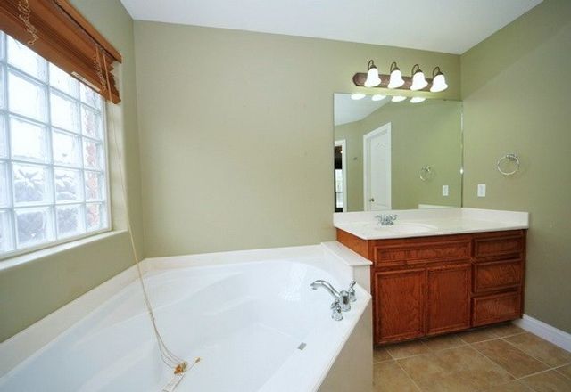 13945 BINNACLE St, Corpus Christi, TX 78418