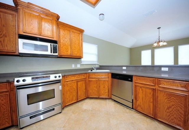 13945 BINNACLE St, Corpus Christi, TX 78418