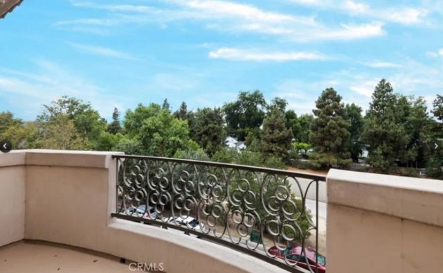 12067 Guerin Street 305, Studio City, CA 91604