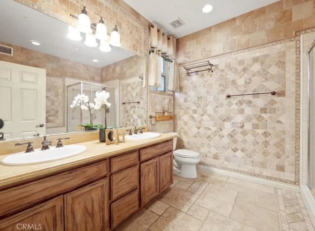 12067 Guerin Street 305, Studio City, CA 91604