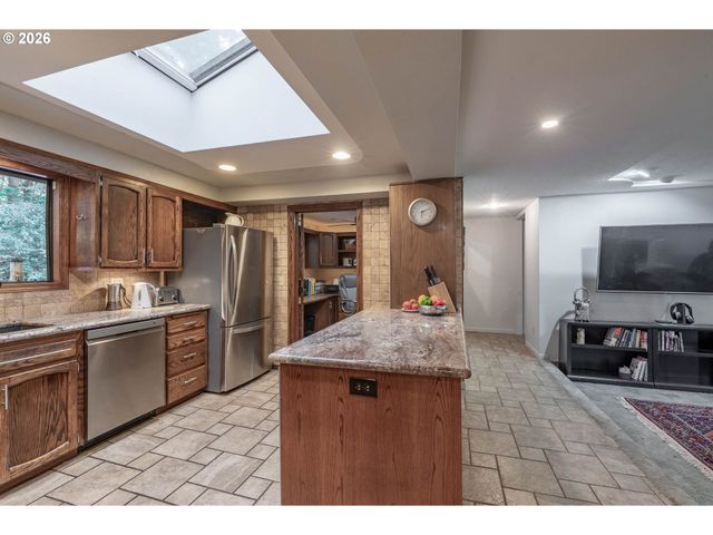 4386 Nw BRAMBLEWOOD Ct, Albany, OR 97321
