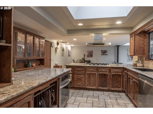 4386 Nw BRAMBLEWOOD Ct, Albany, OR 97321