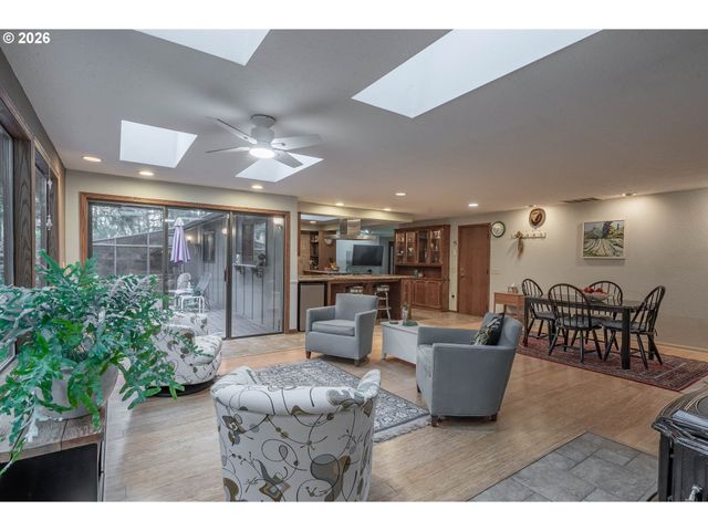 4386 Nw BRAMBLEWOOD Ct, Albany, OR 97321