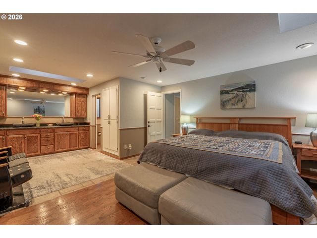 4386 Nw BRAMBLEWOOD Ct, Albany, OR 97321