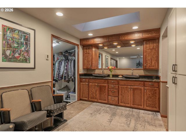 4386 Nw BRAMBLEWOOD Ct, Albany, OR 97321