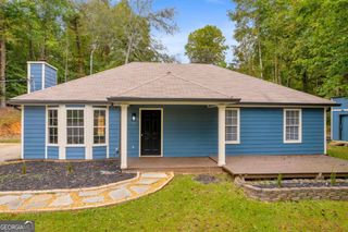 3208 Navajo Circle, Gainesville, GA 30501