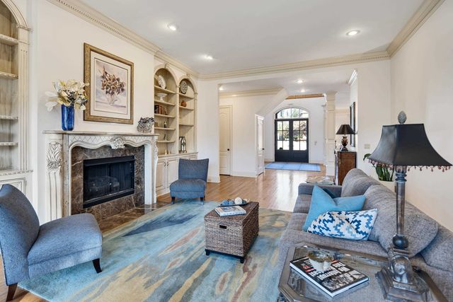 7571 TAGG DR, Germantown, TN 38138