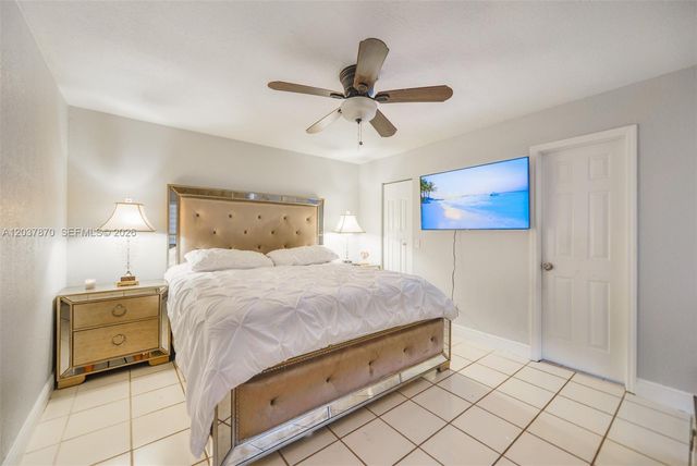 15216 SW 112th Place, Miami, FL 33157