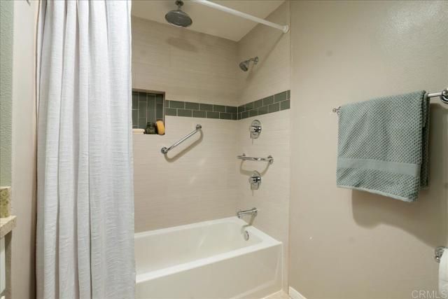 3685 Vista Campana 16, Oceanside, CA 92057