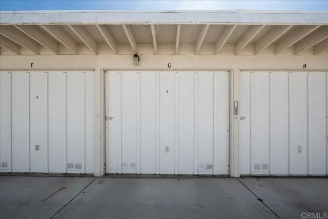 3685 Vista Campana 16, Oceanside, CA 92057