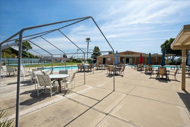 3685 Vista Campana 16, Oceanside, CA 92057