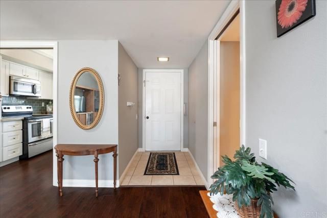 3685 Vista Campana 16, Oceanside, CA 92057