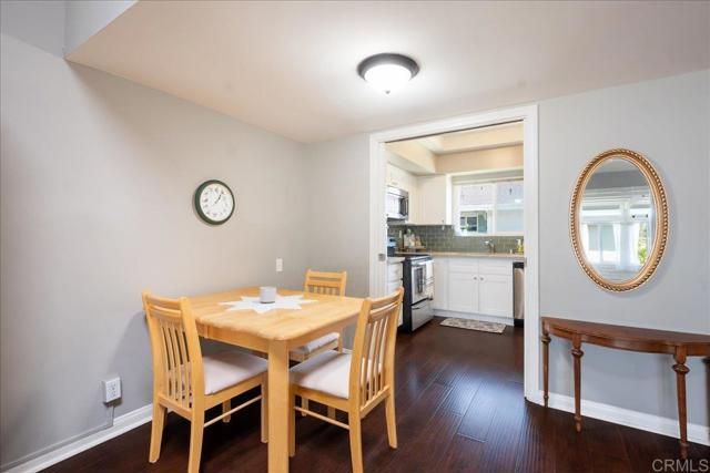 3685 Vista Campana 16, Oceanside, CA 92057