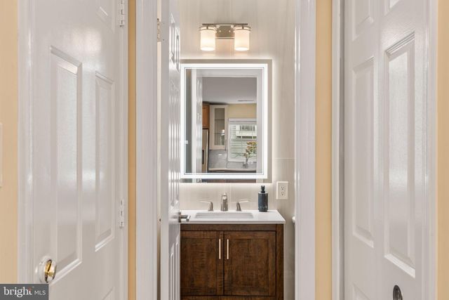 120 FORGE LN, Feasterville Trevose, PA 19053