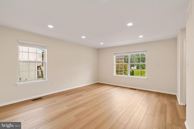 120 FORGE LN, Feasterville Trevose, PA 19053
