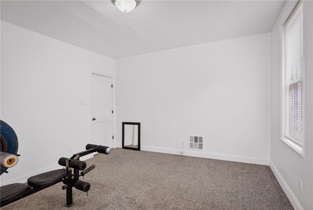 513 Lorenz Ave, Elliott, PA 15220