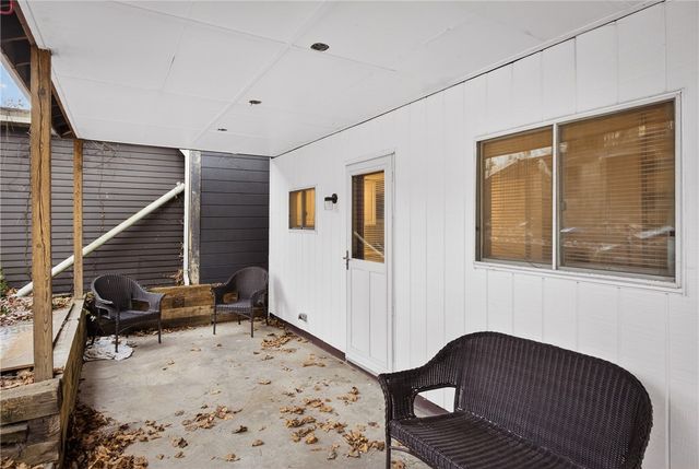 513 Lorenz Ave, Elliott, PA 15220