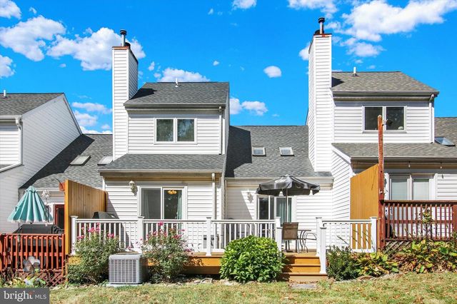 200 GREENLEAF RD, York, PA 17406