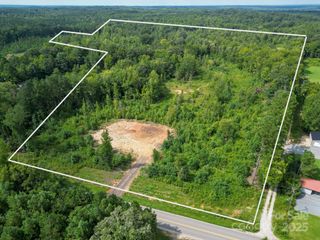 000 S Providence Road 8, Waxhaw, NC 28173