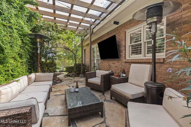 203 Winter Teal Court, Madison, MS 39110