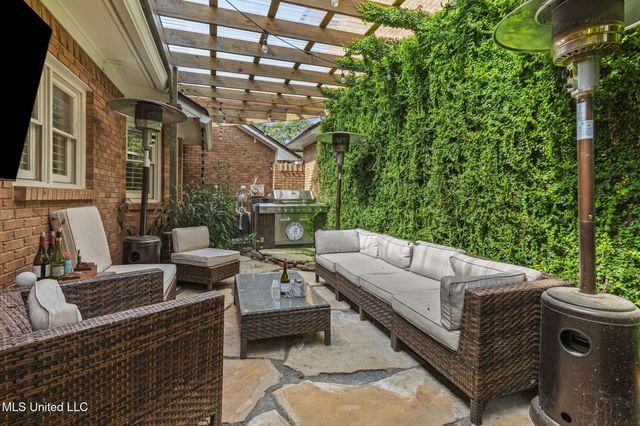 203 Winter Teal Court, Madison, MS 39110