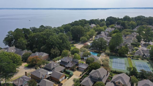 203 Winter Teal Court, Madison, MS 39110