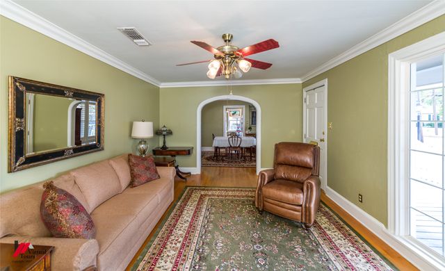 284 Carrollton Avenue, Shreveport, LA 71105