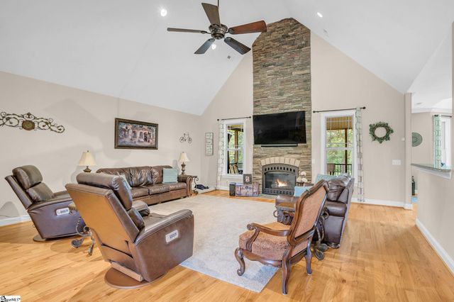 922 Wax Myrtle Court, Greer, SC 29651
