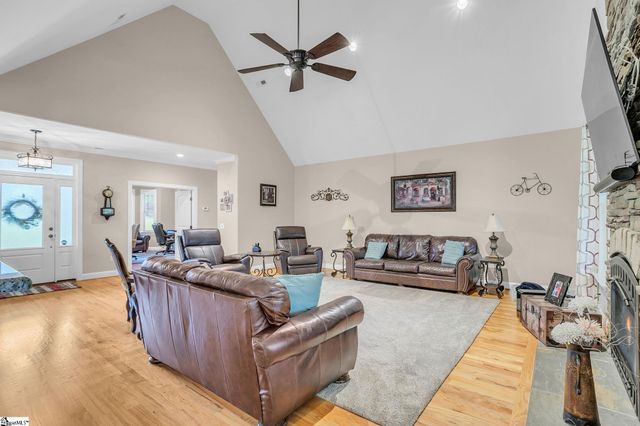 922 Wax Myrtle Court, Greer, SC 29651