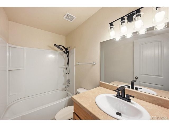 976 Coronado Pkwy C, Denver, CO 80229