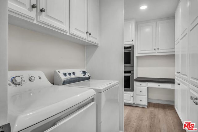 320 N Maple Drive PH-605, Beverly Hills, CA 90210