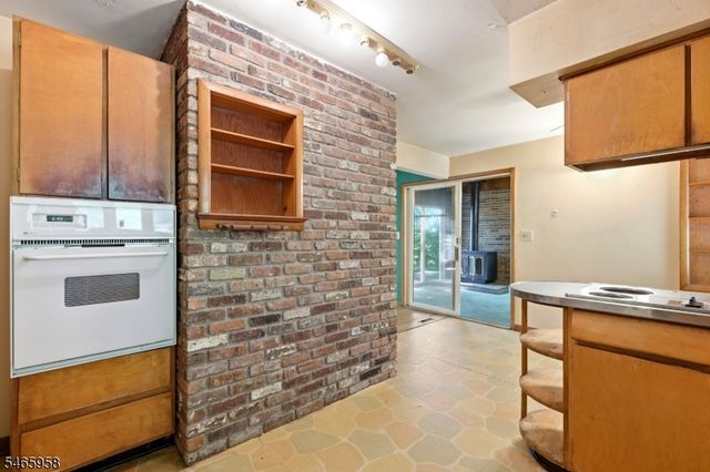 505 Long Hill Rd, Long Hill Twp., NJ 07933
