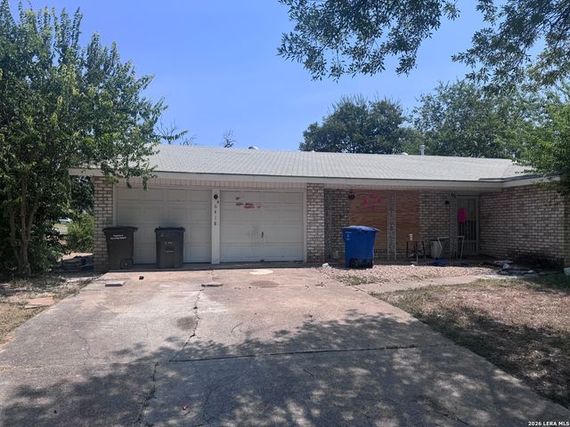 6418 McKeon, San Antonio, TX 78218