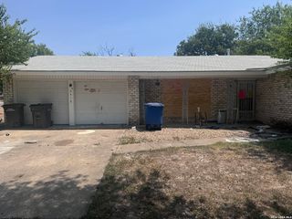 6418 McKeon, San Antonio, TX 78218