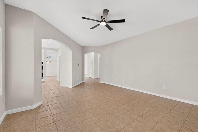3827 Tundra Swan Court NW, Albuquerque, NM 87120