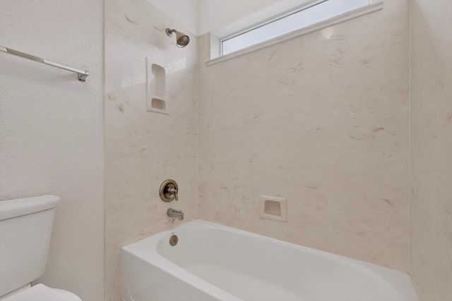 3827 Tundra Swan Court NW, Albuquerque, NM 87120