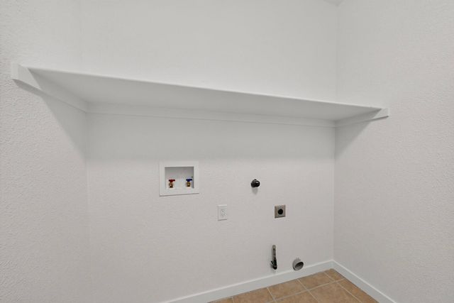 3827 Tundra Swan Court NW, Albuquerque, NM 87120