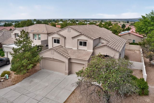 3827 Tundra Swan Court NW, Albuquerque, NM 87120