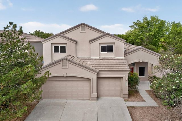 3827 Tundra Swan Court NW, Albuquerque, NM 87120
