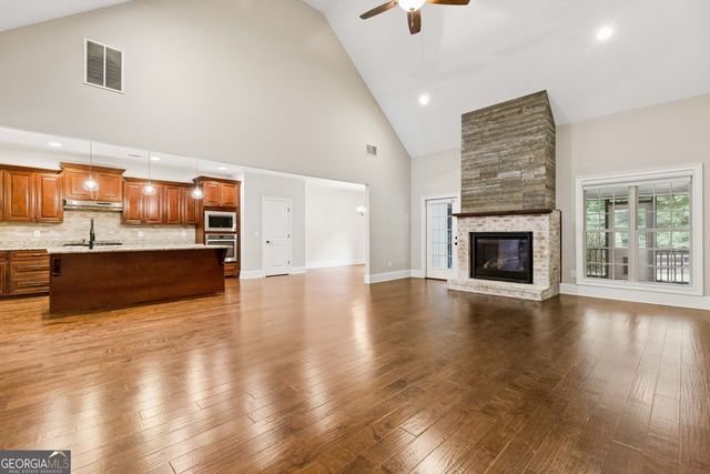 1031 Greenwood Circle, Madison, GA 30650