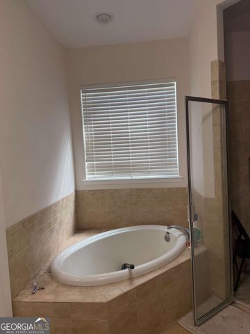 202 Waters Edge Drive, Kingsland, GA 31548