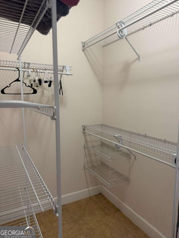 202 Waters Edge Drive, Kingsland, GA 31548