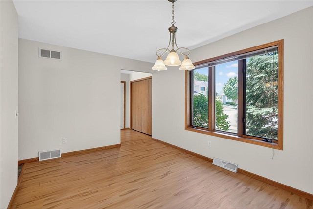 417 Cherry Hill Drive, Madison, WI 53717