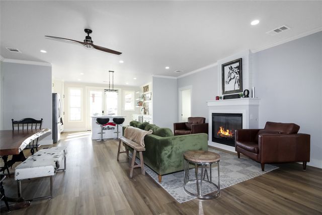 10166 Fm 3094, Scurry, TX 75158