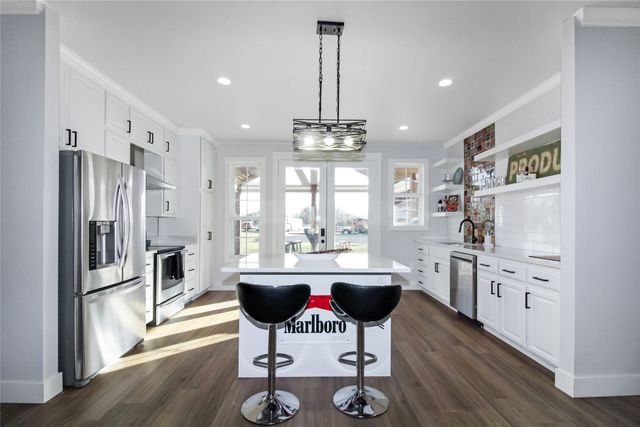 10166 Fm 3094, Scurry, TX 75158