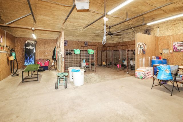 10166 Fm 3094, Scurry, TX 75158