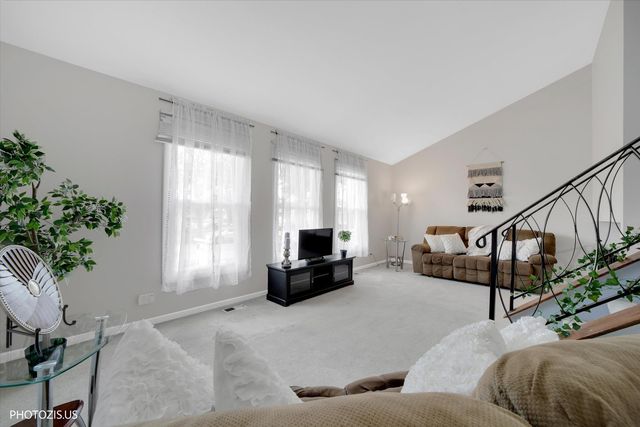 9268 Barberry Lane 0, Des Plaines, IL 60016