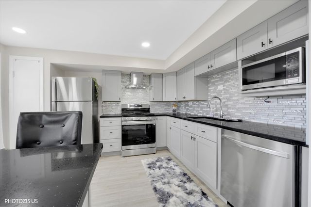 9268 Barberry Lane 0, Des Plaines, IL 60016