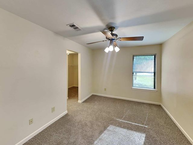 7 Redberry Court, Spring, TX 77381